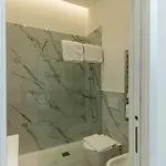 Pane E Pomodoro לינה וארוחת בוקר 3*