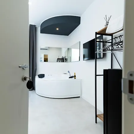 Bed and Breakfast Pane E Pomodoro