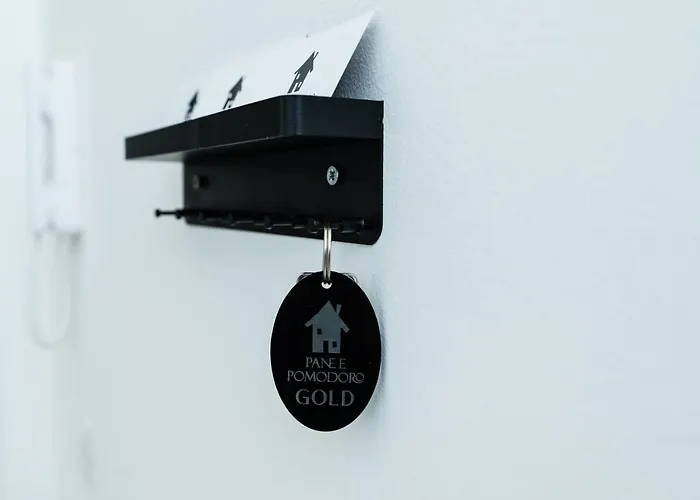 Pane E Pomodoro Bari