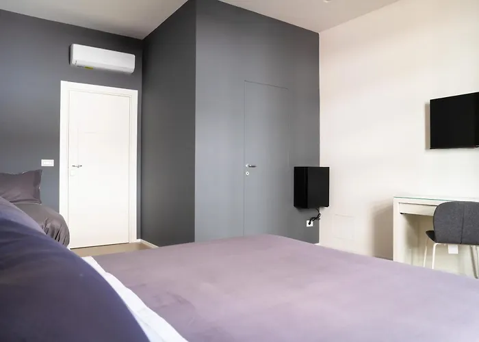 Pane E Pomodoro Panzió Bari