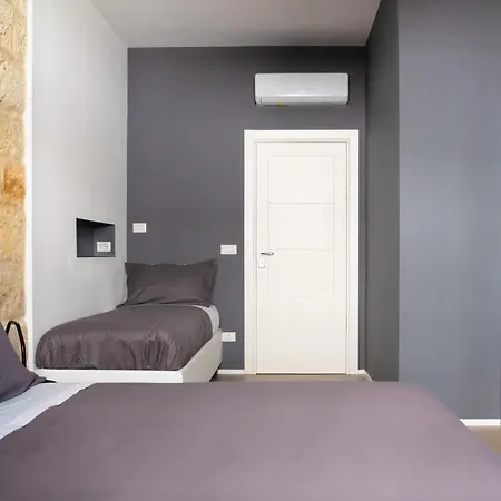 Alojamento de Acomodação e Pequeno-almoço Pane E Pomodoro Bari