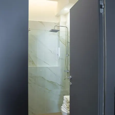 B&B Pane E Pomodoro 바리