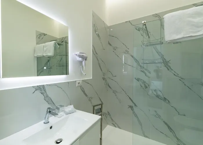 Pane E Pomodoro Couette-café Bari